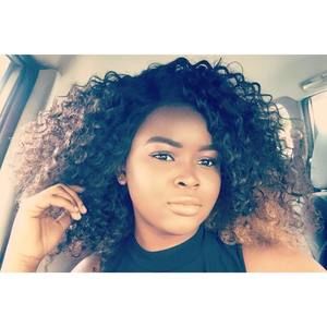 Meet your Posher, Ayodele